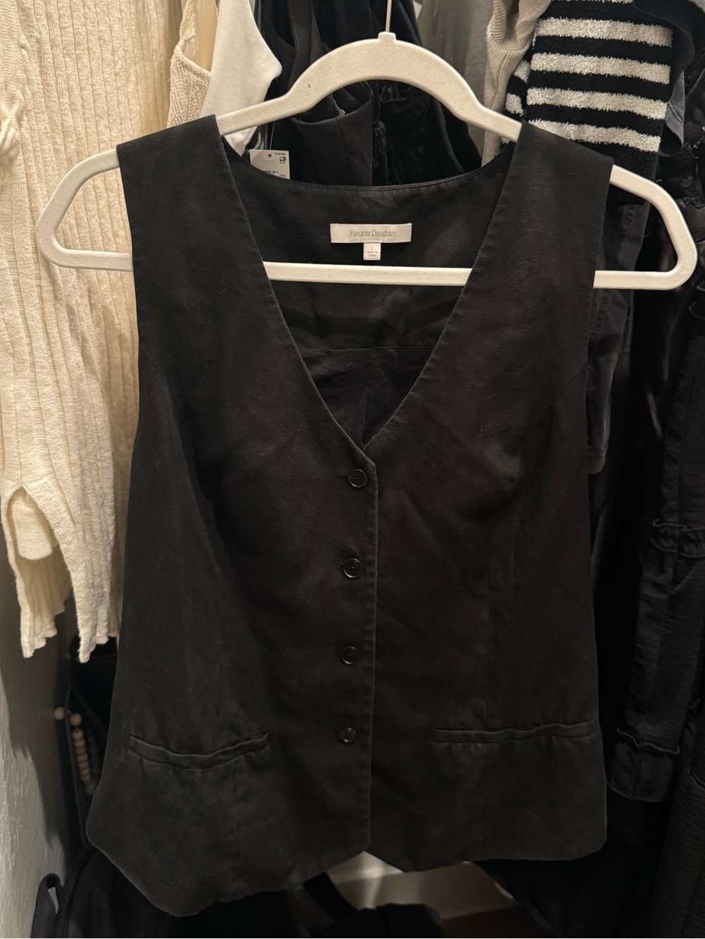 Favorite Daughter Black Sleeveless Button-Front Vest Tank